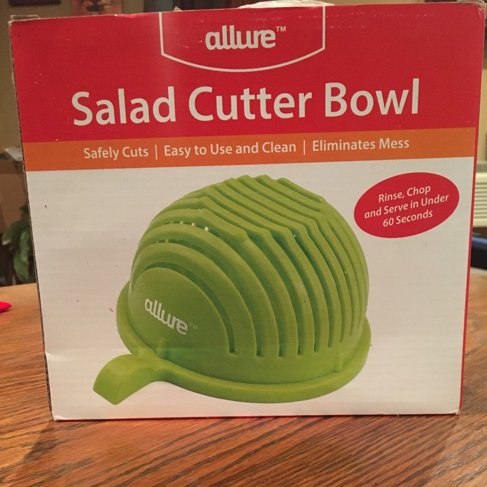 Salad Cutter Bowl